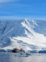 Image: Fournier Bay - Antarctic Peninsula and the Shetland Islands