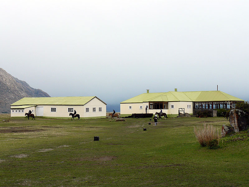 AR1016NL652_calafate-estancia-cristina-museum-tour-restaurant.jpg [© Last Frontiers Ltd]