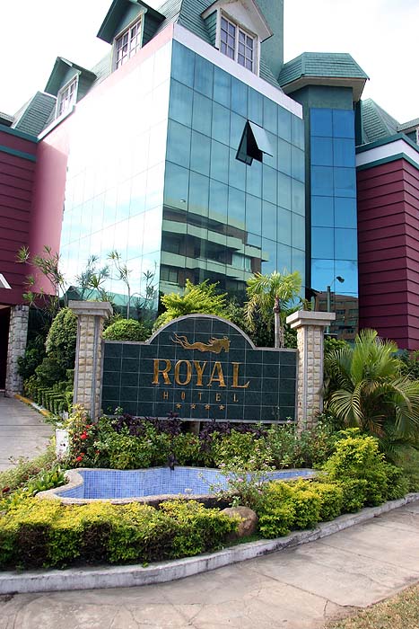 BO0406EP373_royal_hotel.jpg [© Last Frontiers Ltd]