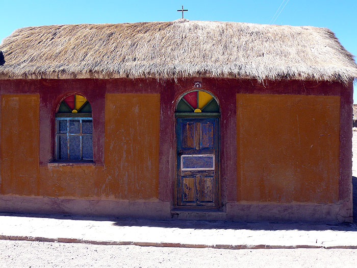 BO0609RB148_altiplano_pueblo.jpg [© Last Frontiers Ltd]