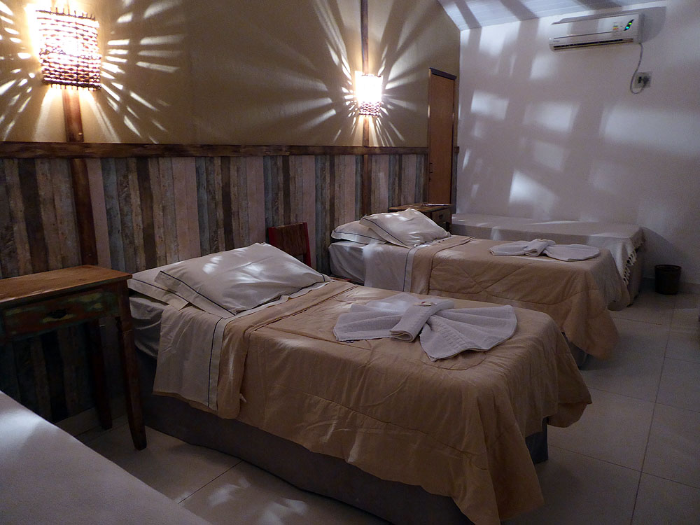 399BR1910SM_pantanal-pousada-aguape-standard-room.jpg [© Last Frontiers Ltd]