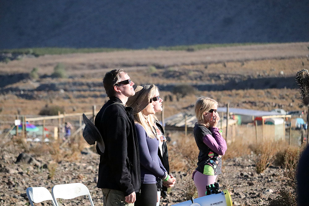 CL0619EP158_vicuna-viewing-site.jpg [© Last Frontiers Ltd]