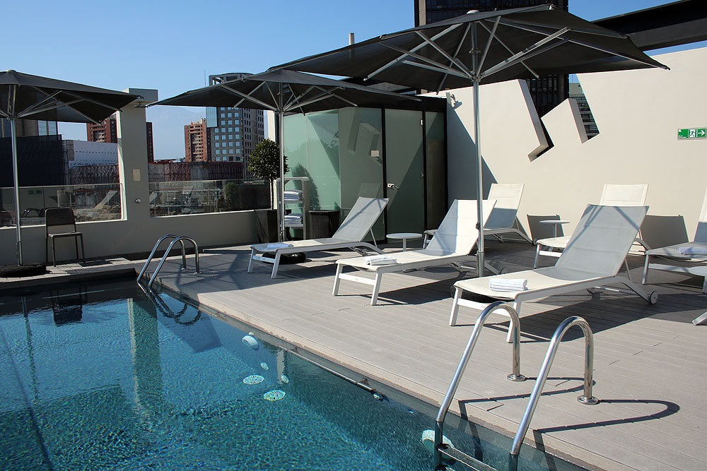 CL0919LD779_cumbres-lastarria-pool.jpg [© Last Frontiers Ltd]