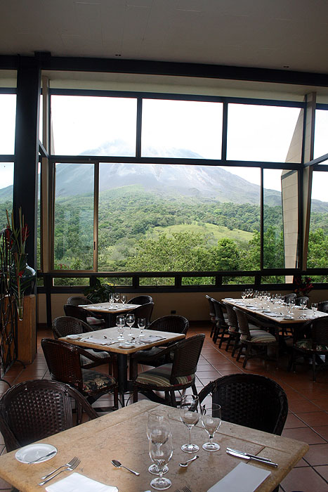 CR0509ED712_restaurant-kioro.jpg [© Last Frontiers Ltd]