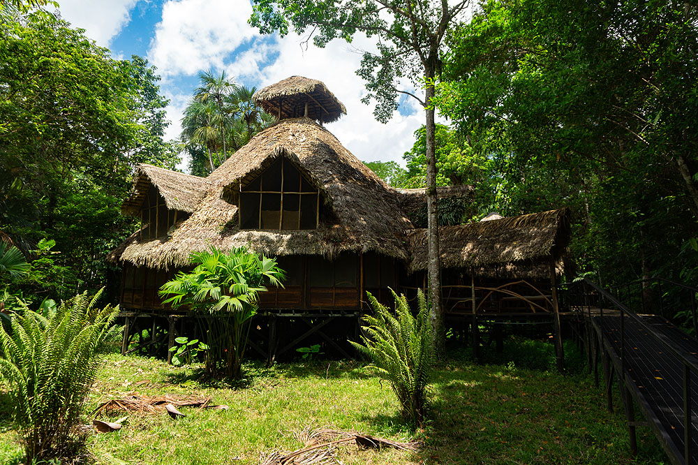 EC1018HG493_sacha-lodge-restaurant.jpg [© Last Frontiers Ltd]