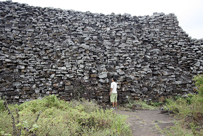 GP0908EP120_isabela-muro-de-las-lagrimas.jpg [© Last Frontiers Ltd]