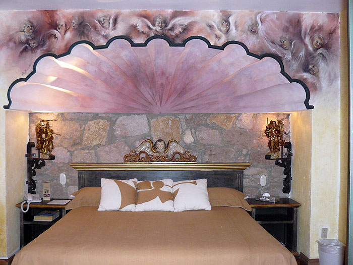 MX0507SM409_hotel_la_casa_de_las_rosas_morelia.jpg [© Last Frontiers Ltd]