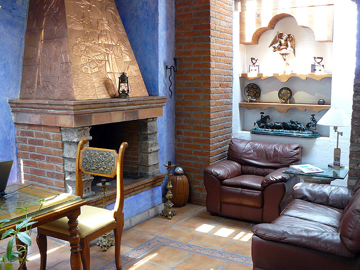 MX0507SM414_hotel_la_casa_de_las_rosas_morelia.jpg [© Last Frontiers Ltd]