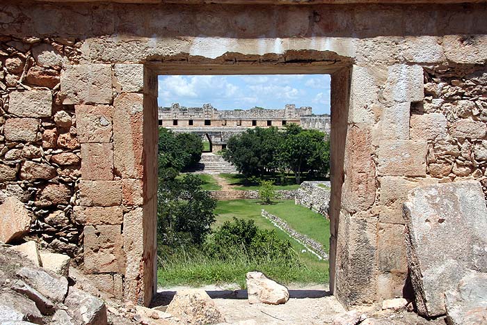 MX0906EP367_uxmal.jpg [© Last Frontiers Ltd]