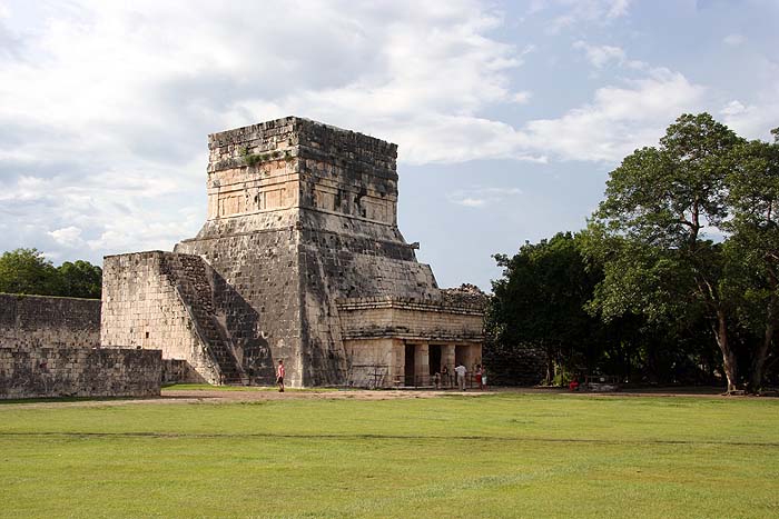 MX0906EP452_chichen_itza.jpg [© Last Frontiers Ltd]