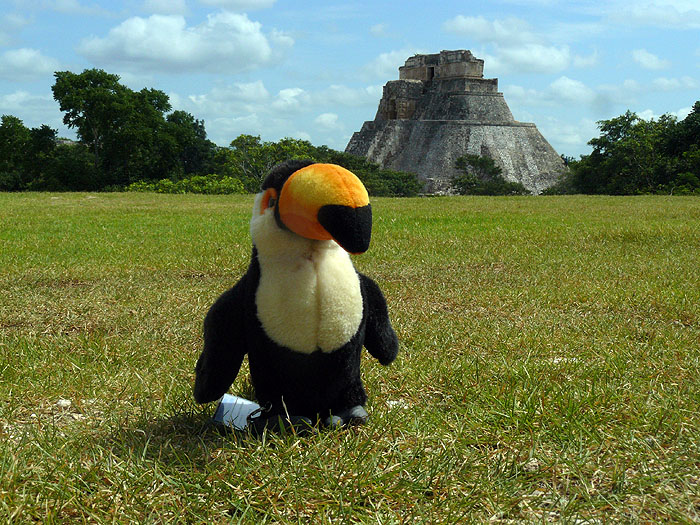 MX0912CB336_uxmal.jpg [© Last Frontiers Ltd]