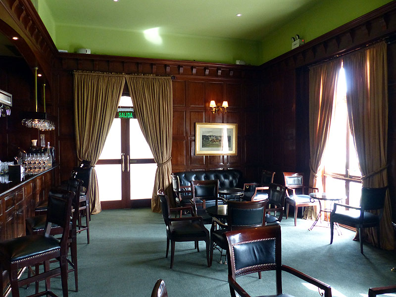 PE1014JL1022_lima_country_club.jpg [© Last Frontiers Ltd]