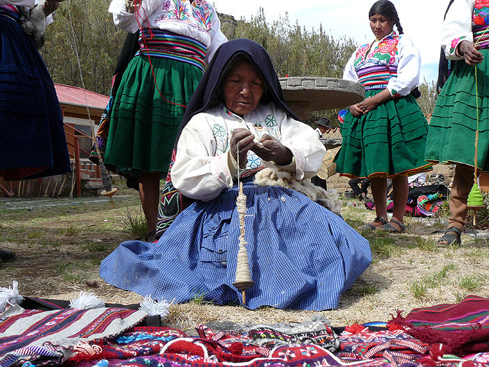 PE1109SM094_amantani-lake-titicaca.jpg [© Last Frontiers Ltd]